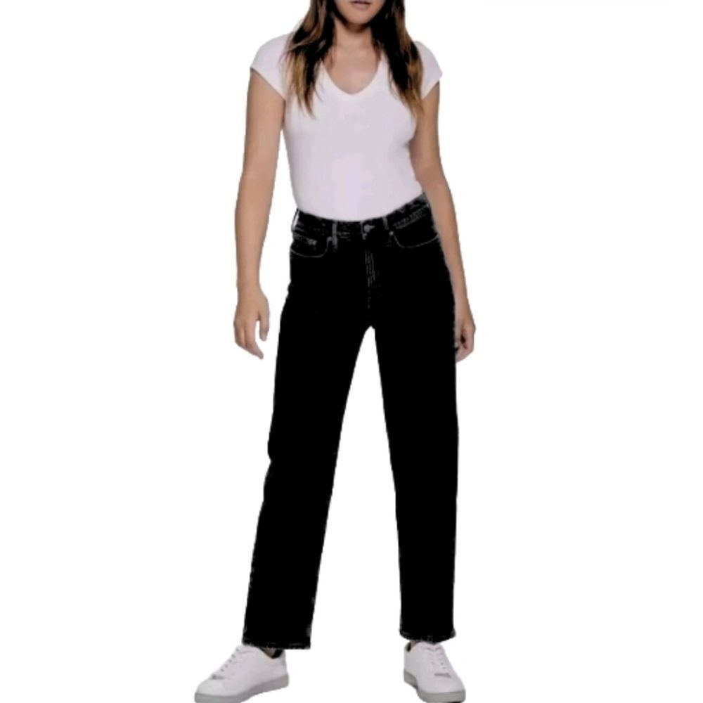 Calvin Klein Women's 12 High Rise Straight Leg Ankle Jeans Black 29" Inseam NWT
